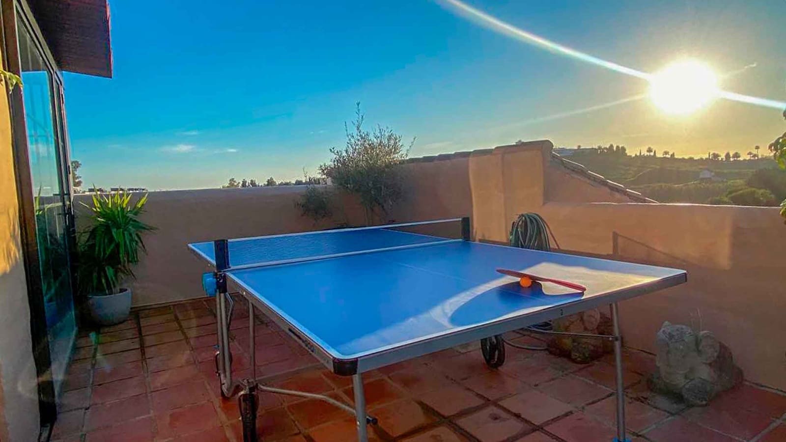 3 sovrum Takvåning till salu i Estepona med pool - 835 000 € (Ref: 9788319)