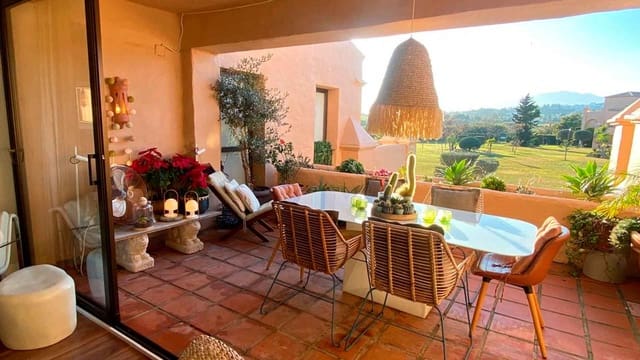 3 quarto Penthouse para venda em Centro, Estepona com piscina - 835 000 € (Ref: 9788319)