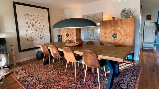 3 quarto Penthouse para venda em Centro, Estepona com piscina - 835 000 € (Ref: 9788319)