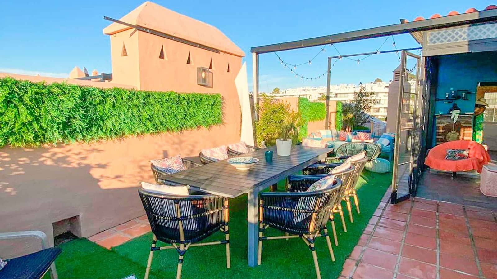 3 sovrum Takvåning till salu i Estepona med pool - 835 000 € (Ref: 9788319)