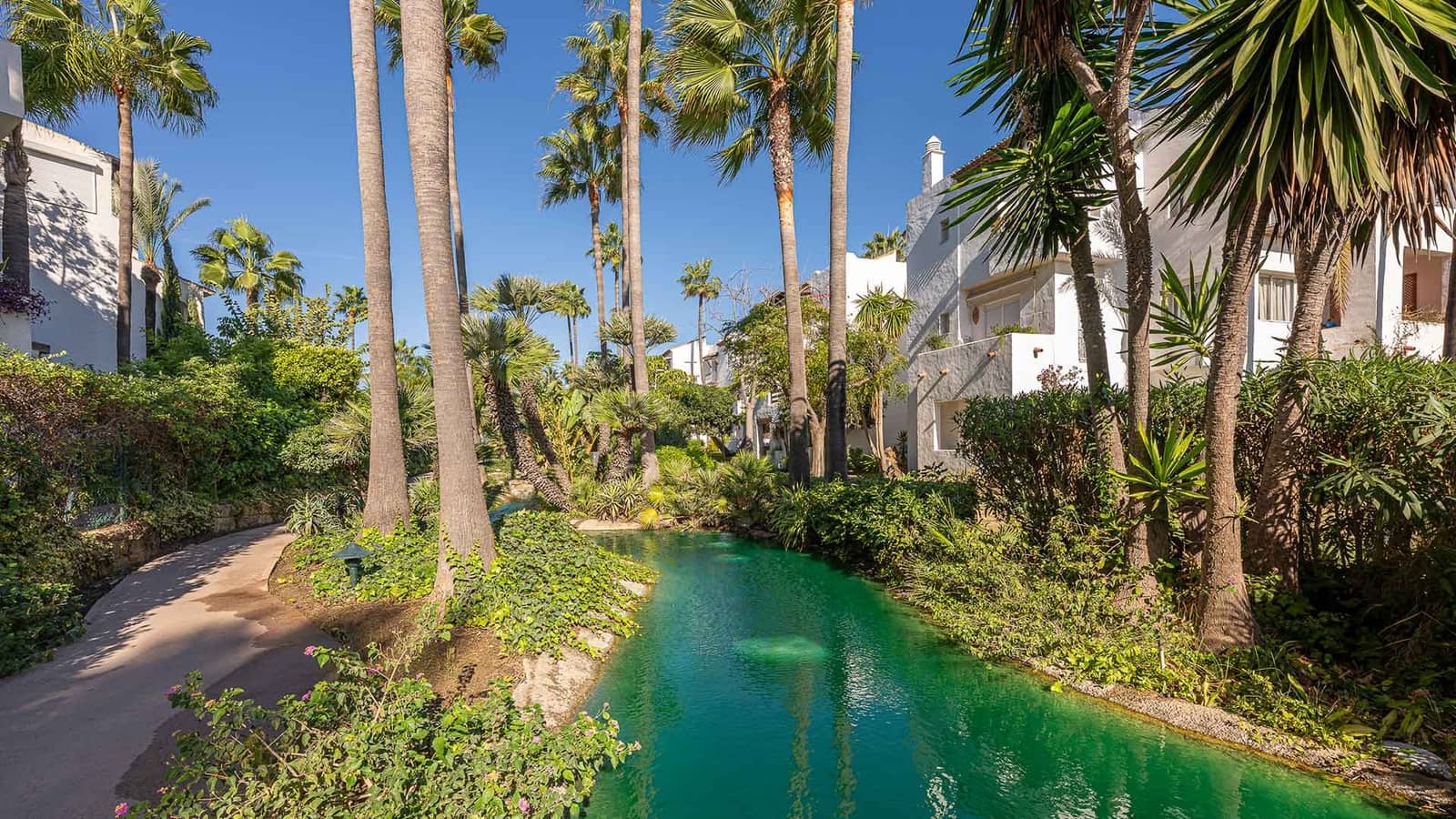 3 quarto Apartamento para venda em Costalita com piscina - 1 495 000 € (Ref: 9788320)