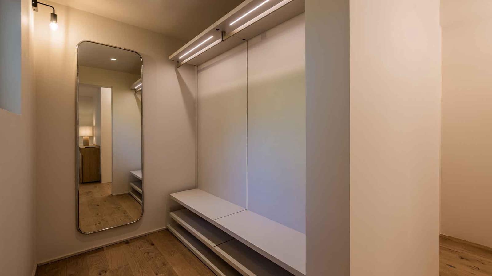 4 sypialnia Willa na sprzedaż w Nueva Andalucia z basenem - 2 995 000 € (Ref: 9790942)