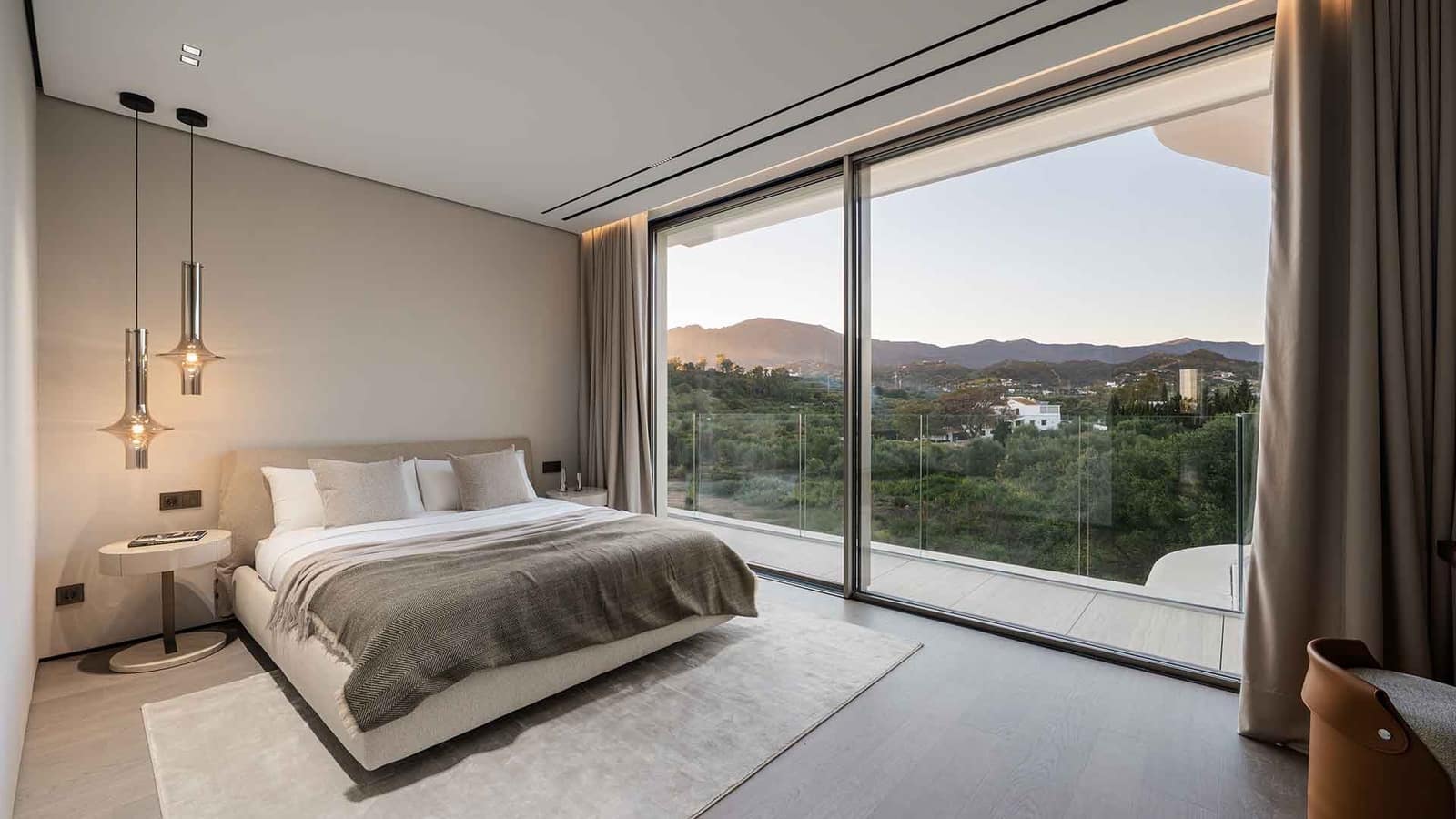 3 makuuhuone Huoneisto myytävänä paikassa Estepona mukana uima-altaan - 3 550 000 € (Ref: 9794497)