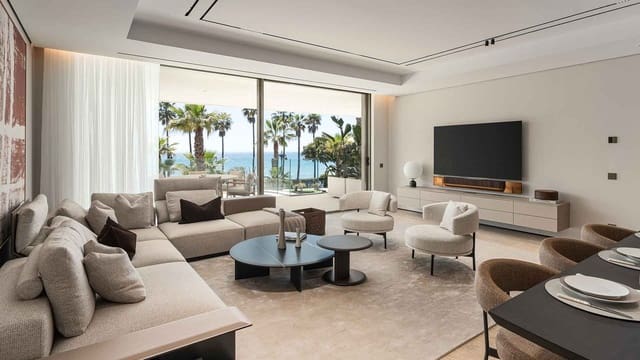 3 makuuhuone Huoneisto myytävänä paikassa Centro, Estepona mukana uima-altaan - 3 550 000 € (Ref: 9794497)