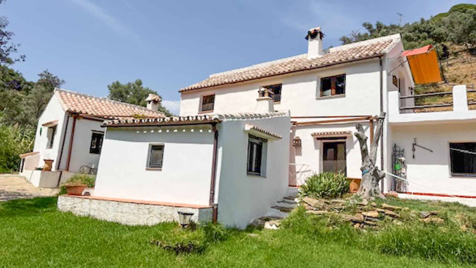 Finca/Casa Rural de 4 habitaciones en Casares en venta con piscina - 775.000 € (Ref: 9797002)