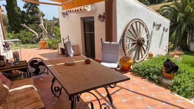 4 sypialnia Finka/Dom wiejski na sprzedaż w Casares Pueblo, Casares z basenem - 775 000 € (Ref: 9797002)