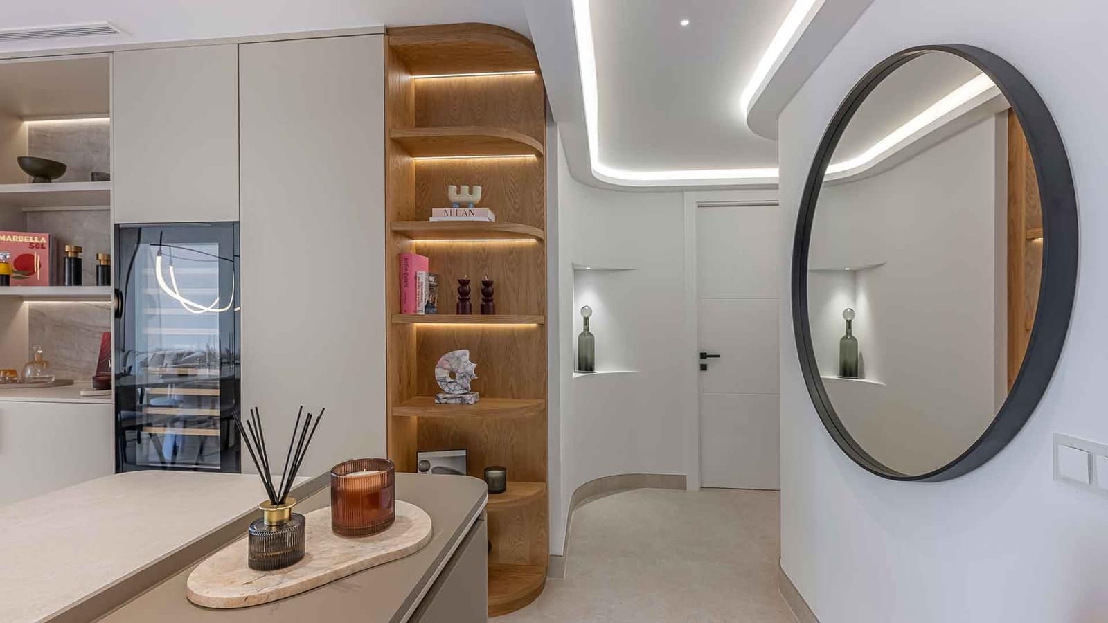 3 soveværelse Lejlighed til salg i Estepona med swimmingpool - € 1.895.000 (Ref: 9797003)