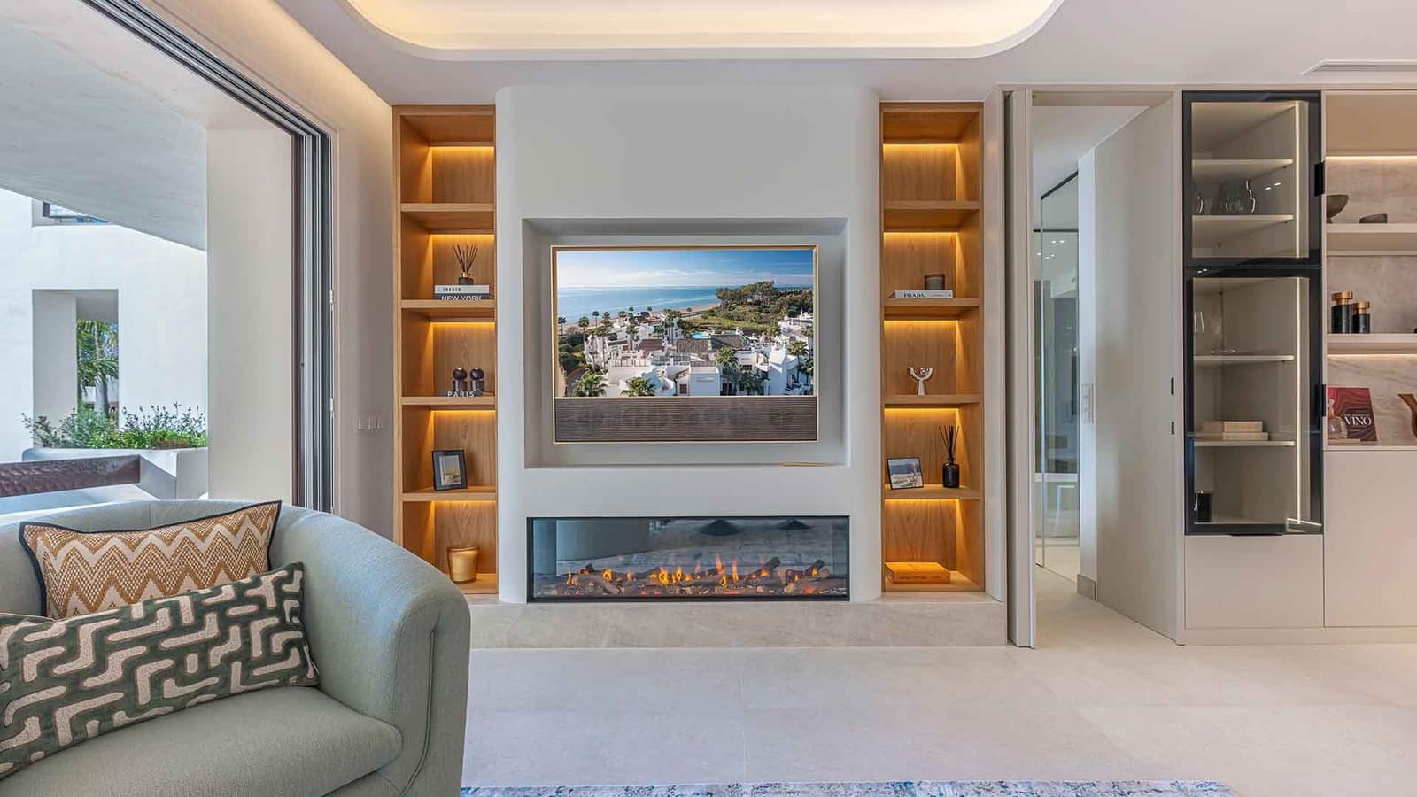 3 soveværelse Lejlighed til salg i Estepona med swimmingpool - € 1.895.000 (Ref: 9797003)