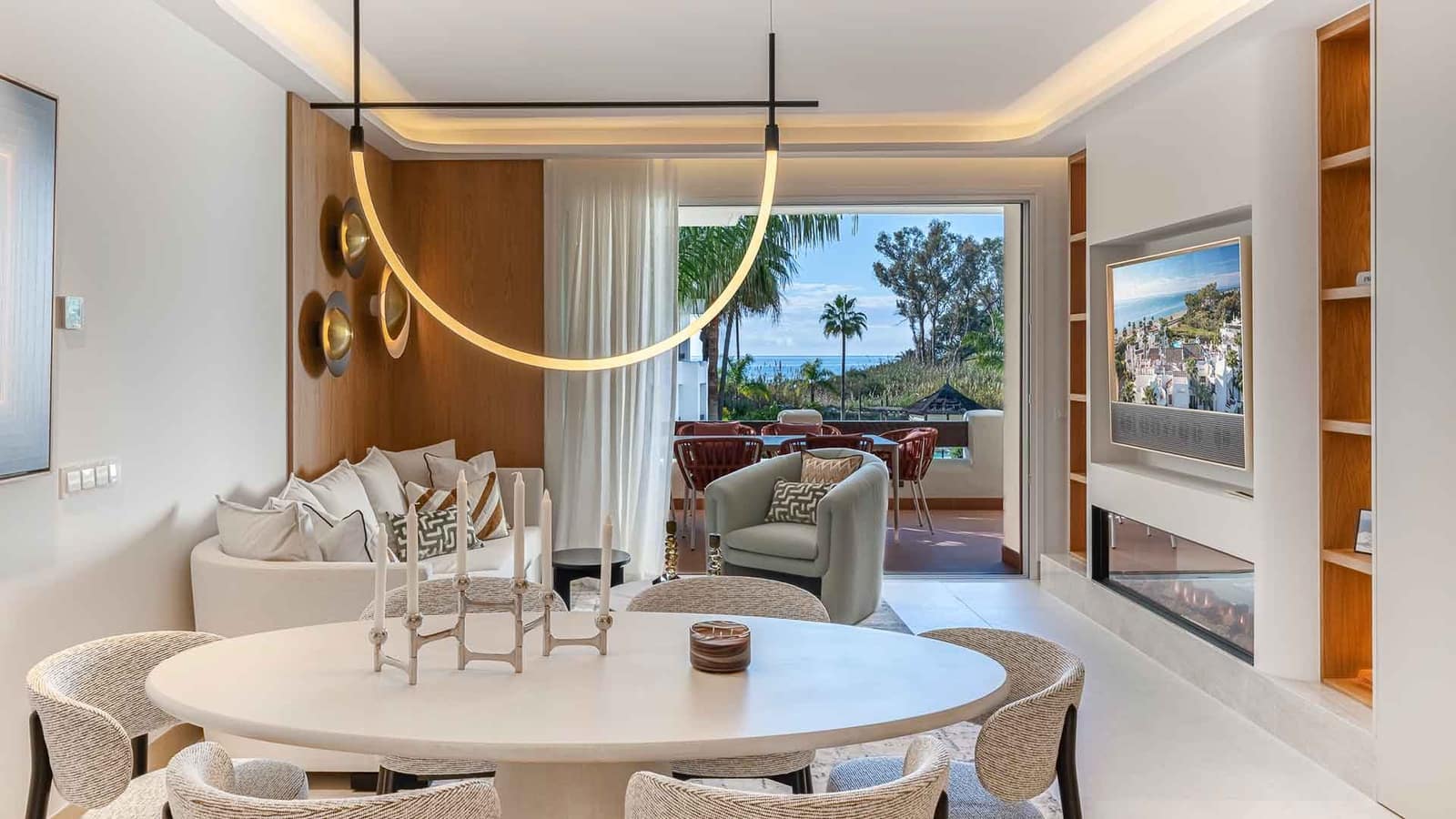 3 soveværelse Lejlighed til salg i Estepona med swimmingpool - € 1.895.000 (Ref: 9797003)