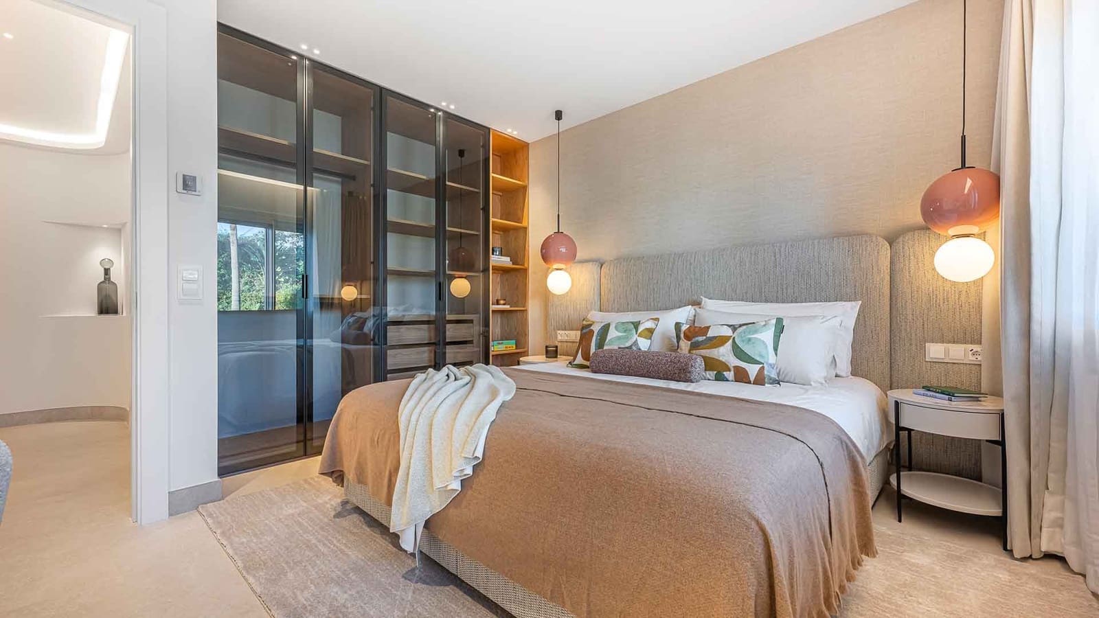 3 soveværelse Lejlighed til salg i Estepona med swimmingpool - € 1.895.000 (Ref: 9797003)