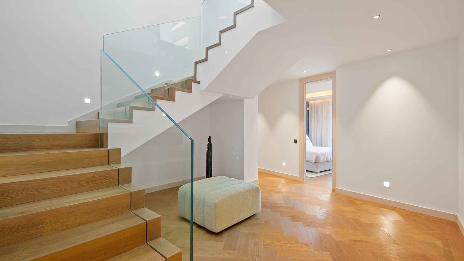 4 sypialnia Willa na sprzedaż w El Rosario z basenem - 6 500 000 € (Ref: 9833584)