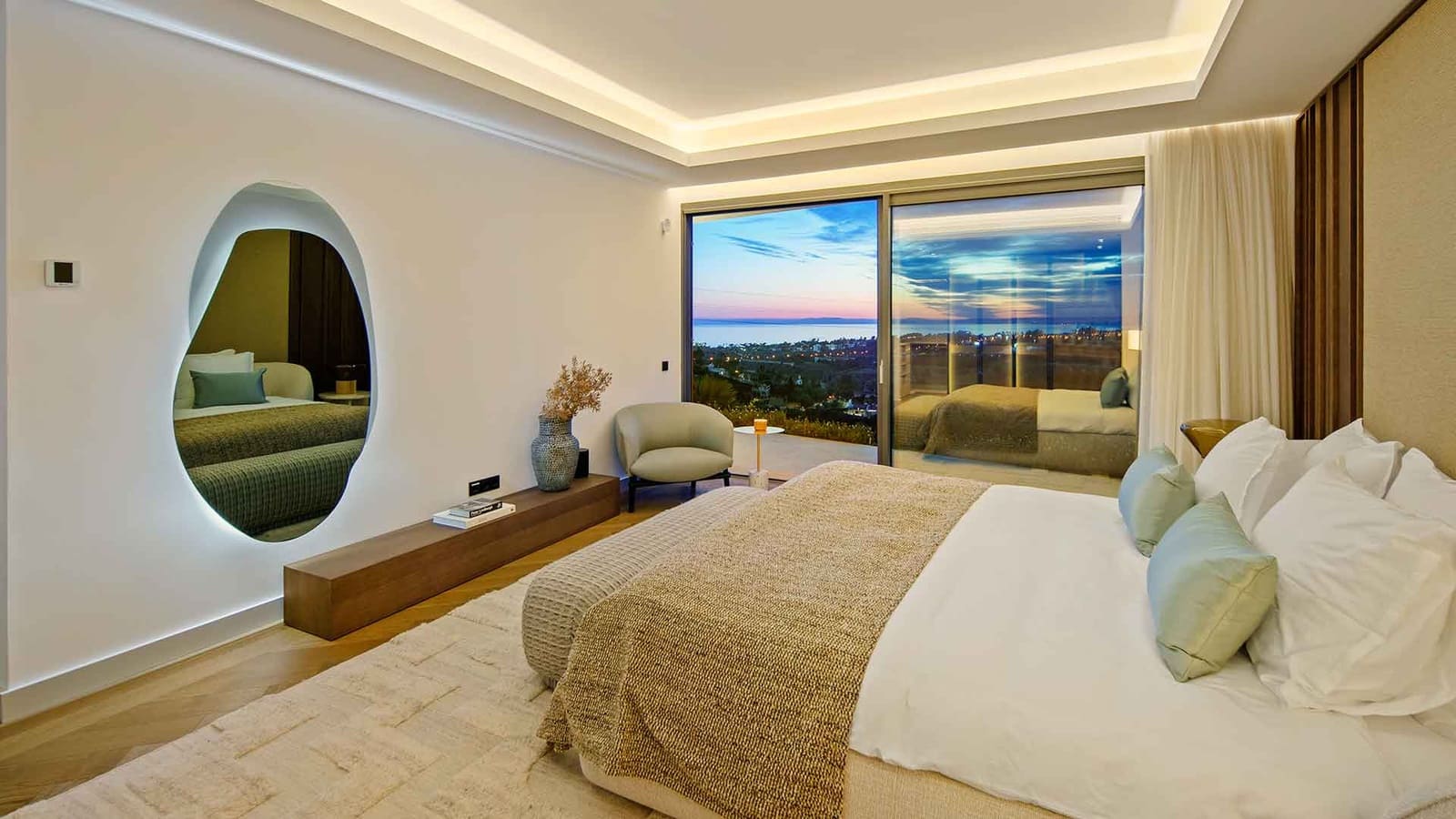4 sypialnia Willa na sprzedaż w El Rosario z basenem - 6 500 000 € (Ref: 9833584)