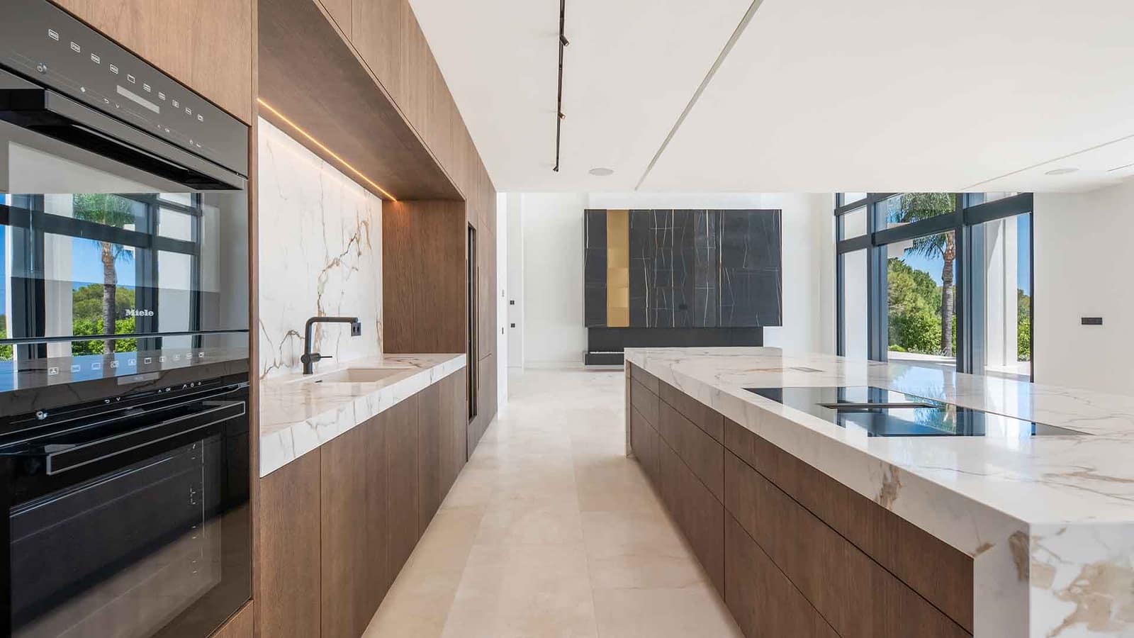 6 Zimmer Villa zu verkaufen in Golden Mile mit Pool - 9.300.000 € (Ref: 9843311)