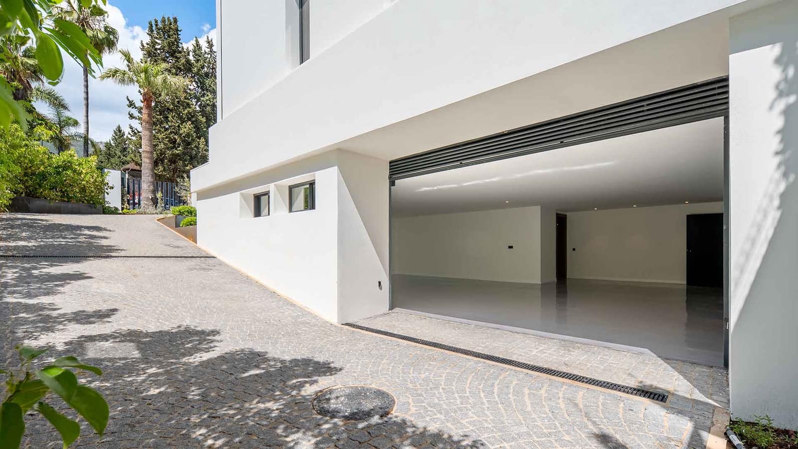 6 Zimmer Villa zu verkaufen in Golden Mile mit Pool - 9.300.000 € (Ref: 9843311)