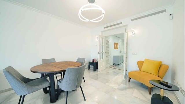 3 camera da letto Appartamento in vendita in Playa Bajadilla - Puertos, Marbella con piscina - 1.590.000 € (Rif: 9843312)