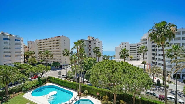 3 camera da letto Appartamento in vendita in Playa Bajadilla - Puertos, Marbella con piscina - 1.590.000 € (Rif: 9843312)
