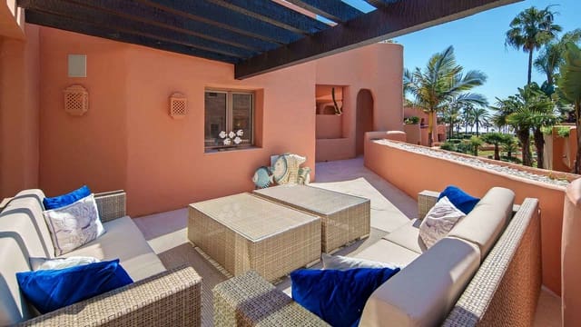 3 camera da letto Attico in vendita in Elviria, Marbella con piscina - 4.250.000 € (Rif: 9846147)