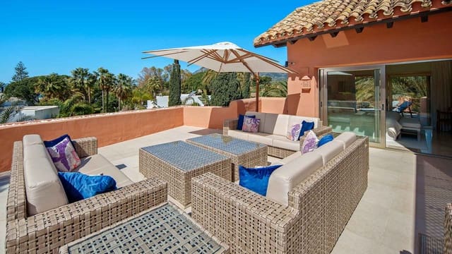 3 camera da letto Attico in vendita in Elviria, Marbella con piscina - 4.250.000 € (Rif: 9846147)