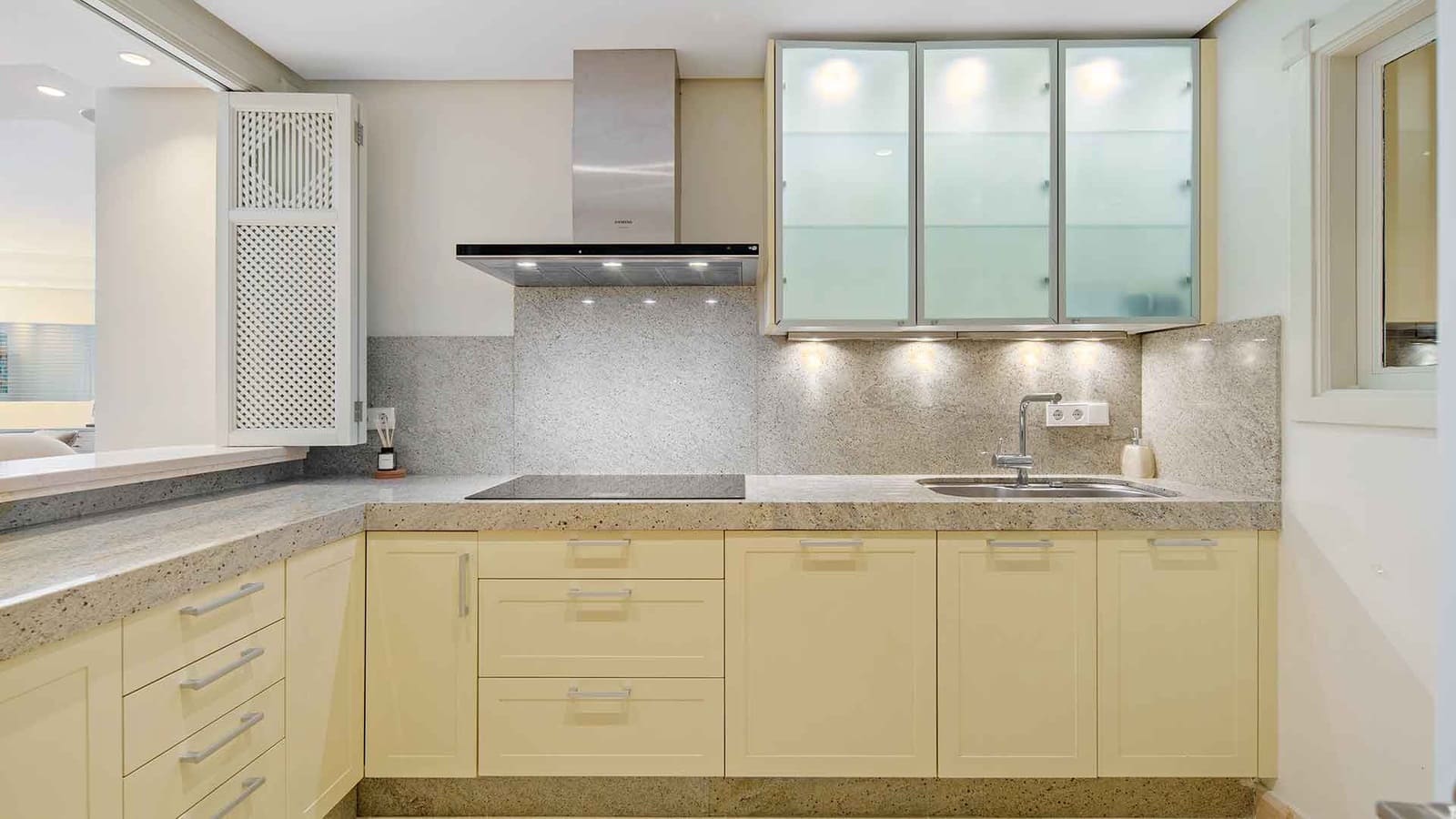 3 camera da letto Attico in vendita in Elviria con piscina - 4.250.000 € (Rif: 9846147)