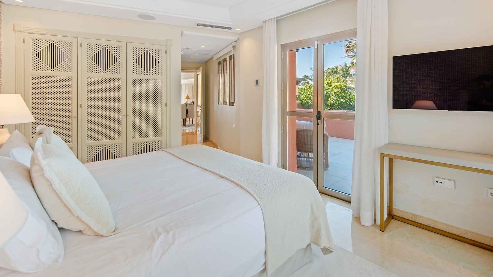 3 camera da letto Attico in vendita in Elviria con piscina - 4.250.000 € (Rif: 9846147)