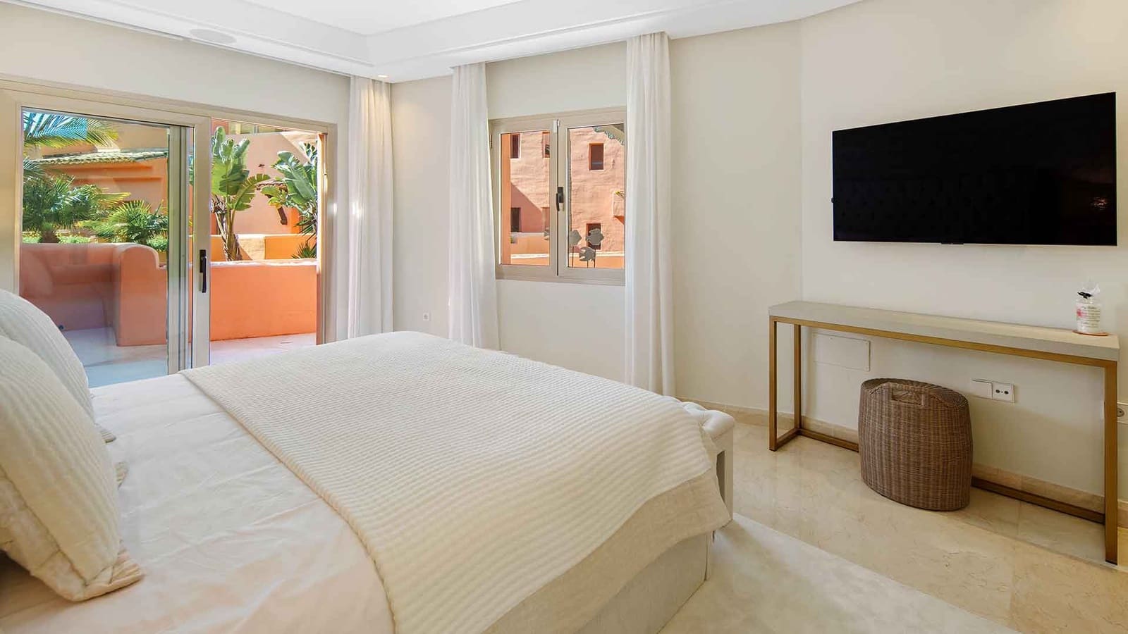 3 camera da letto Attico in vendita in Elviria con piscina - 4.250.000 € (Rif: 9846147)