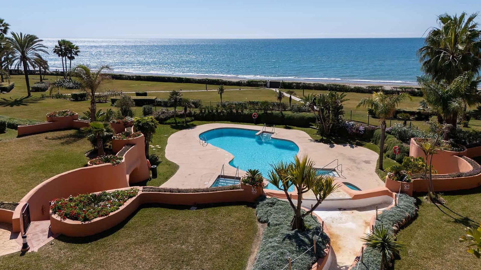 3 camera da letto Attico in vendita in Elviria con piscina - 4.250.000 € (Rif: 9846147)