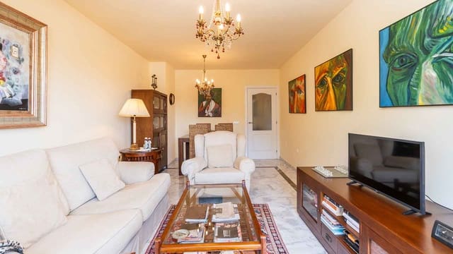 3 bedroom Apartment for sale in Lomas De Marbella, Marbella with pool - € 820,000 (Ref: 9846148)