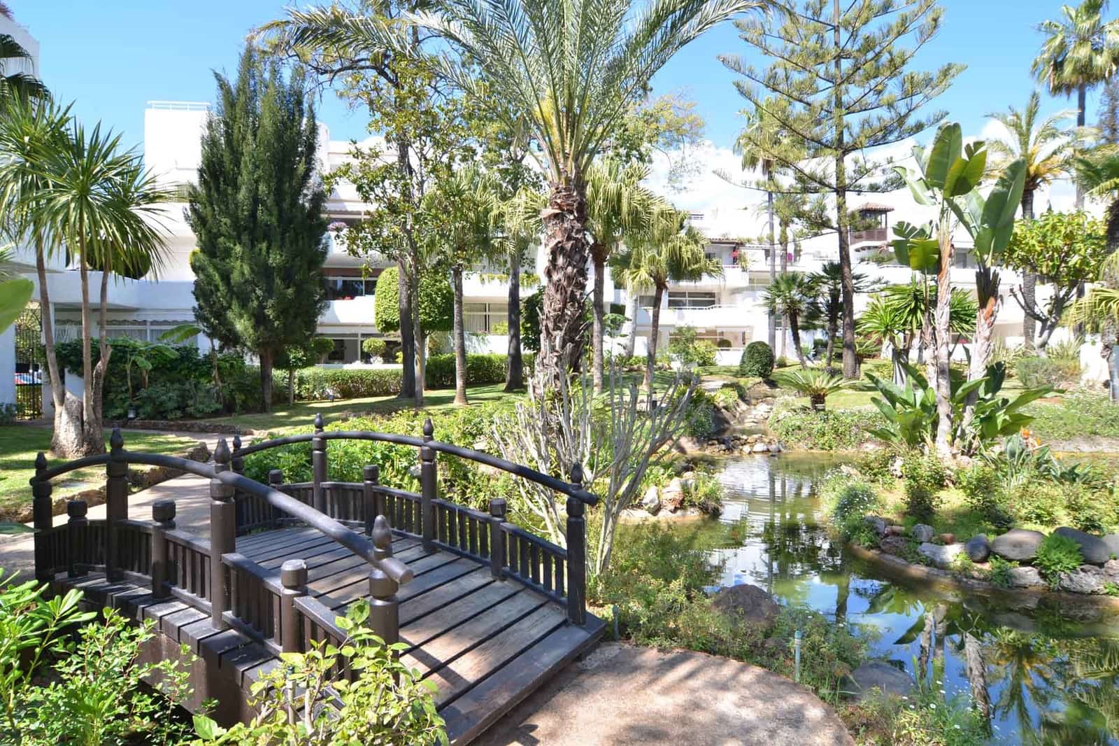 3 soveværelse Penthouse til salg i Golden Mile med swimmingpool - € 4.150.000 (Ref: 9851584)