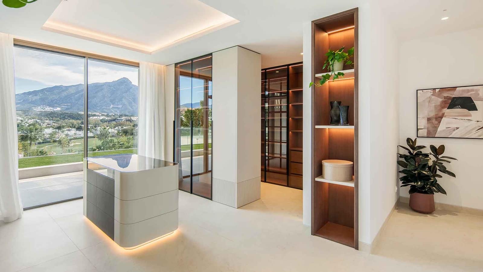 5 soverom Villa til salgs i Nueva Andalucia med svømmebasseng - € 11 750 000 (Ref: 9861792)