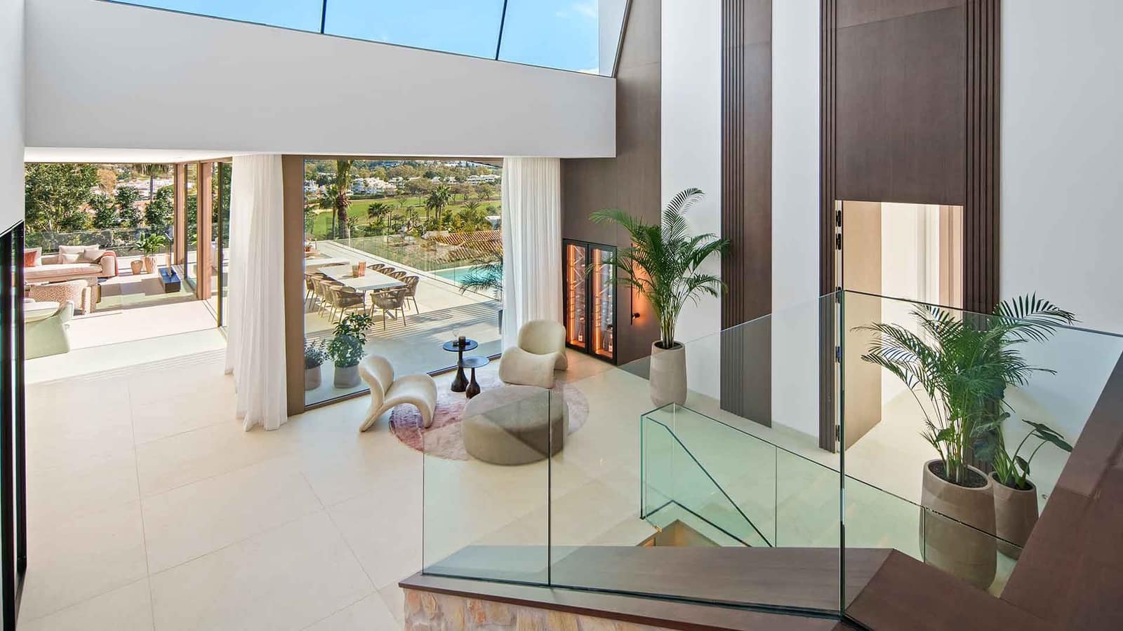 5 soverom Villa til salgs i Nueva Andalucia med svømmebasseng - € 11 750 000 (Ref: 9861792)