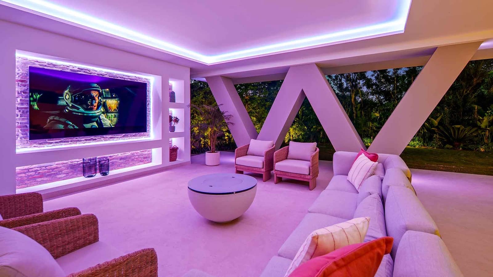 5 soverom Villa til salgs i Nueva Andalucia med svømmebasseng - € 11 750 000 (Ref: 9861792)