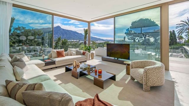 5 soverom Villa til salgs i Nueva Andalucía Centro, Marbella med svømmebasseng - € 11 750 000 (Ref: 9861792)