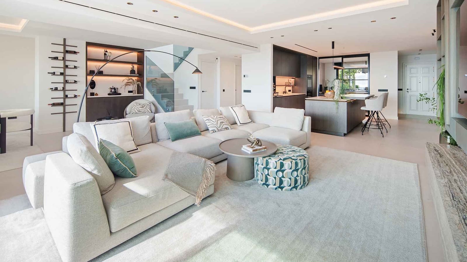 2 slaapkamer Penthouse te koop in Monte Halcones met zwembad - € 1.950.000 (Ref: 9861794)