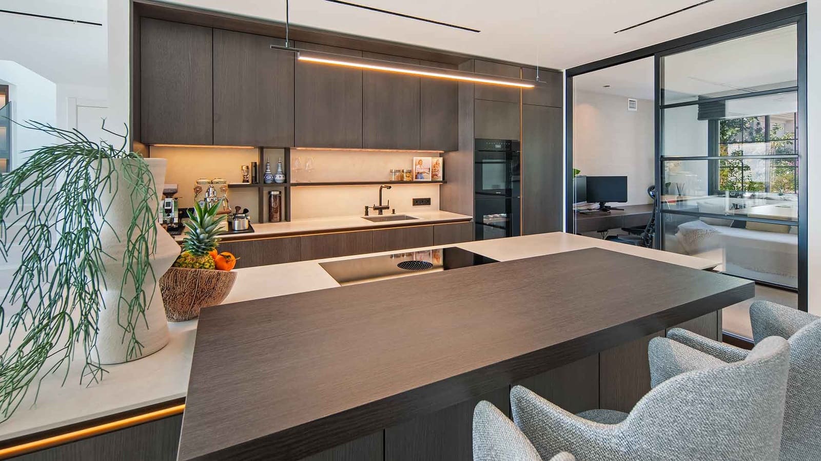 2 slaapkamer Penthouse te koop in Monte Halcones met zwembad - € 1.950.000 (Ref: 9861794)