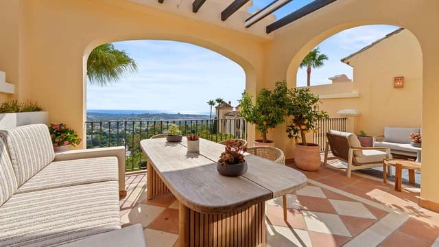 3 bedroom Penthouse for sale in Benahavís pueblo, Benahavís with pool - € 1,275,000 (Ref: 9890079)