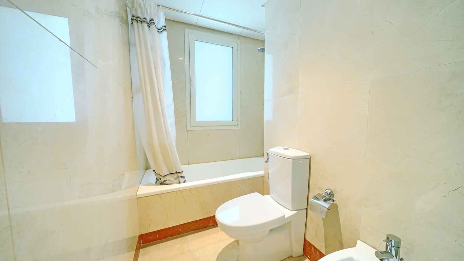 3 quarto Apartamento para venda em Golden Mile com piscina - 950 000 € (Ref: 9894137)