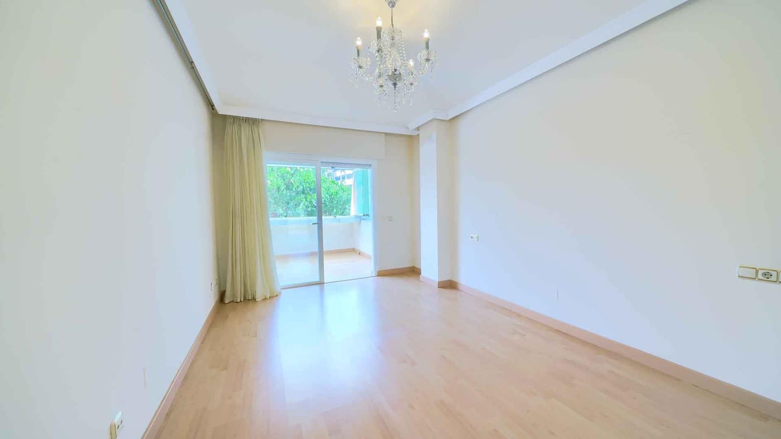3 sovrum Lägenhet till salu i Marbella med pool - 1 550 000 € (Ref: 9899392)