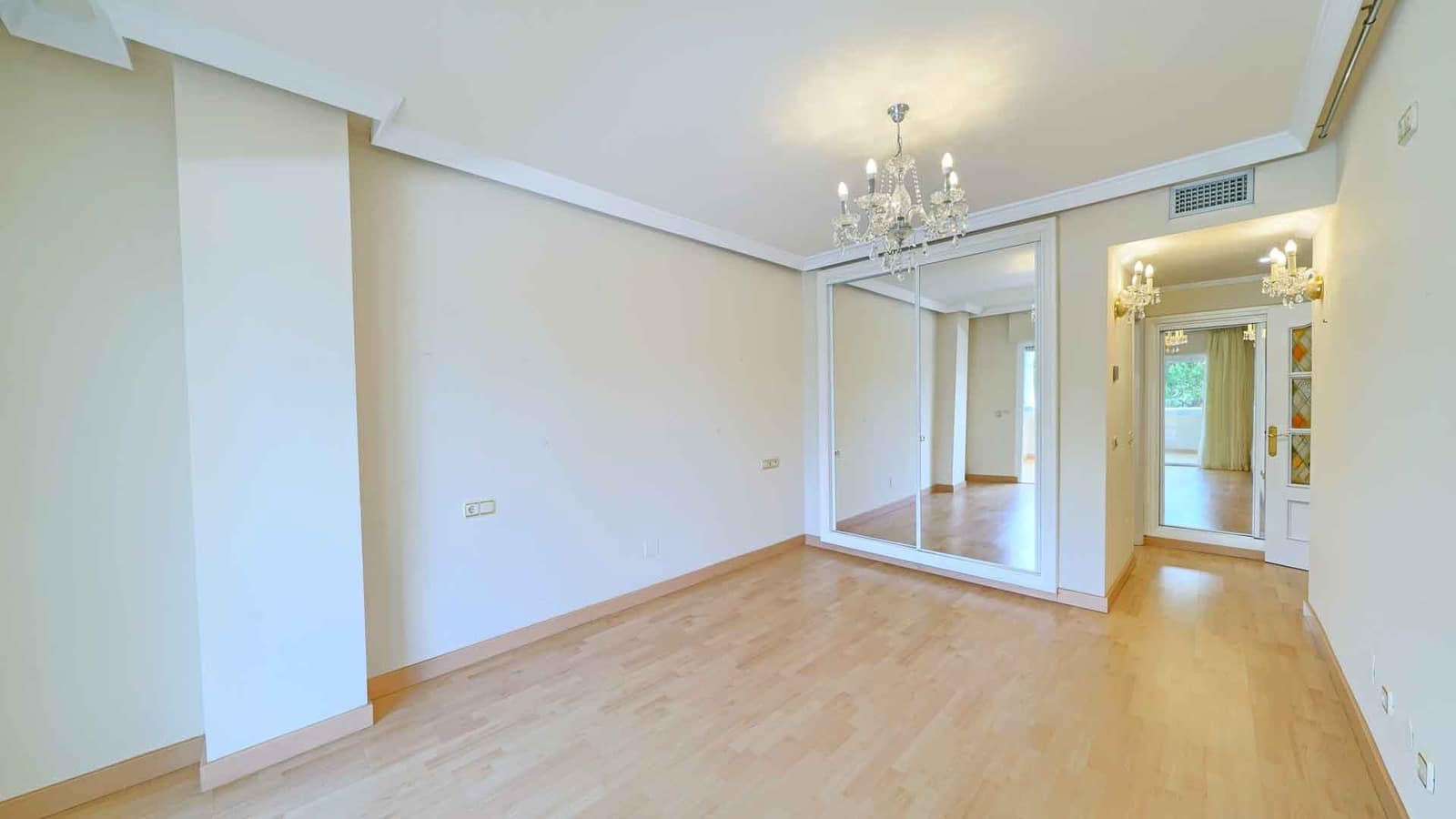 3 sovrum Lägenhet till salu i Marbella med pool - 1 550 000 € (Ref: 9899392)