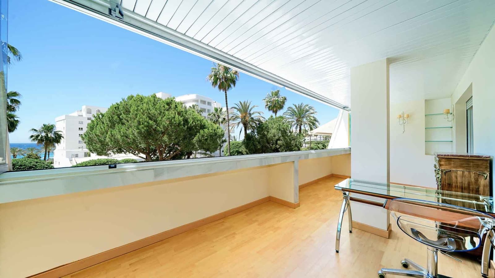 3 sovrum Lägenhet till salu i Marbella med pool - 1 550 000 € (Ref: 9899392)