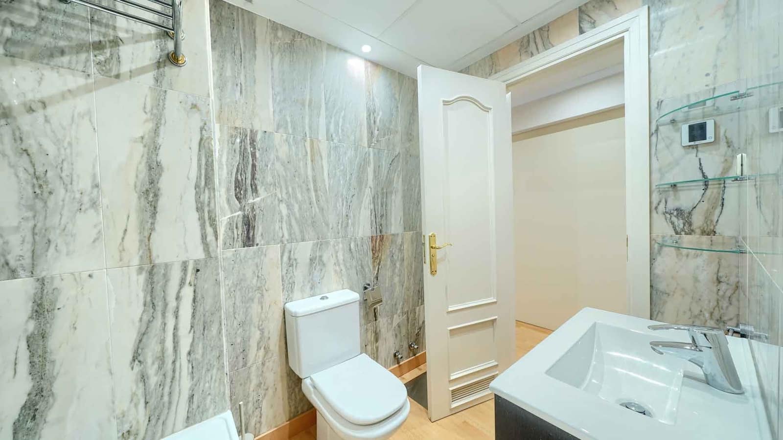 3 sovrum Lägenhet till salu i Marbella med pool - 1 550 000 € (Ref: 9899392)