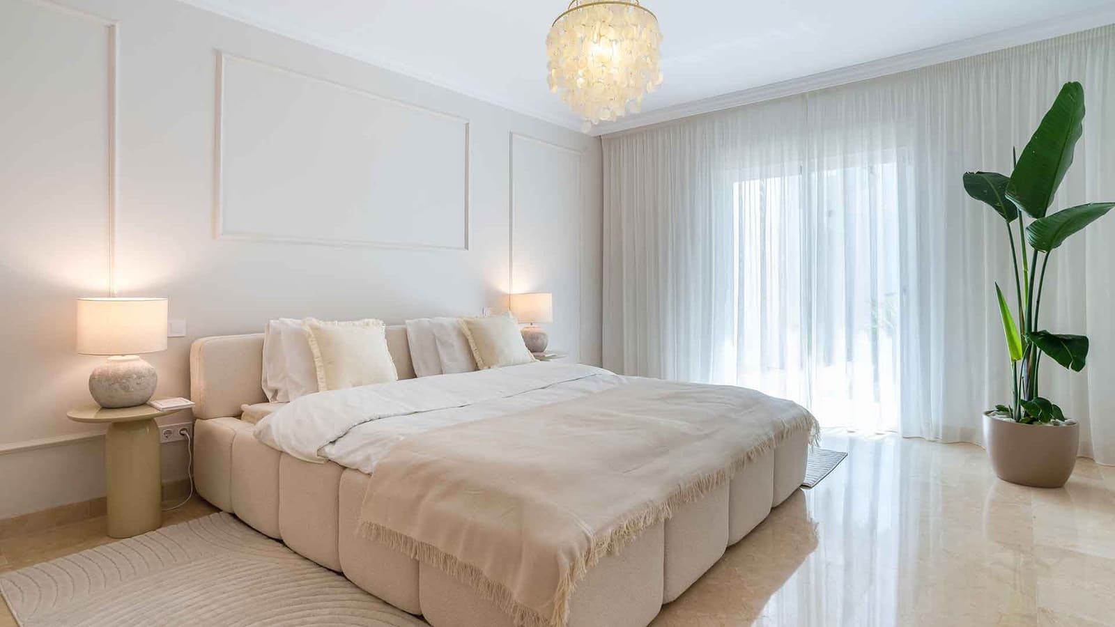 3 sovrum Lägenhet till salu i Golden Mile med pool - 995 000 € (Ref: 9899394)