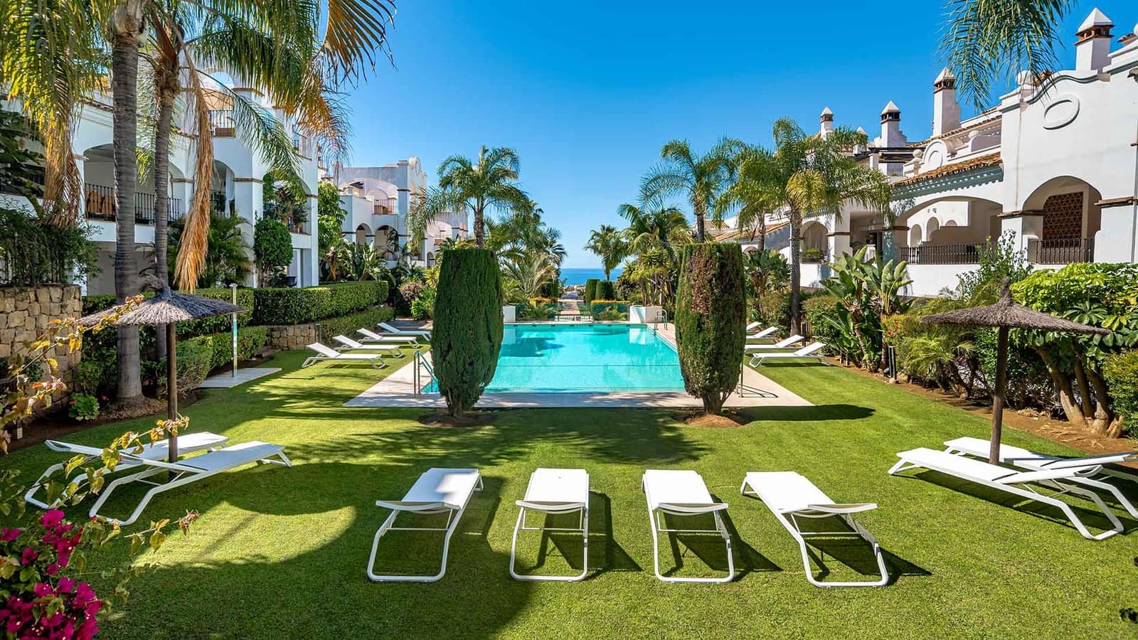 3 sovrum Lägenhet till salu i Golden Mile med pool - 995 000 € (Ref: 9899394)