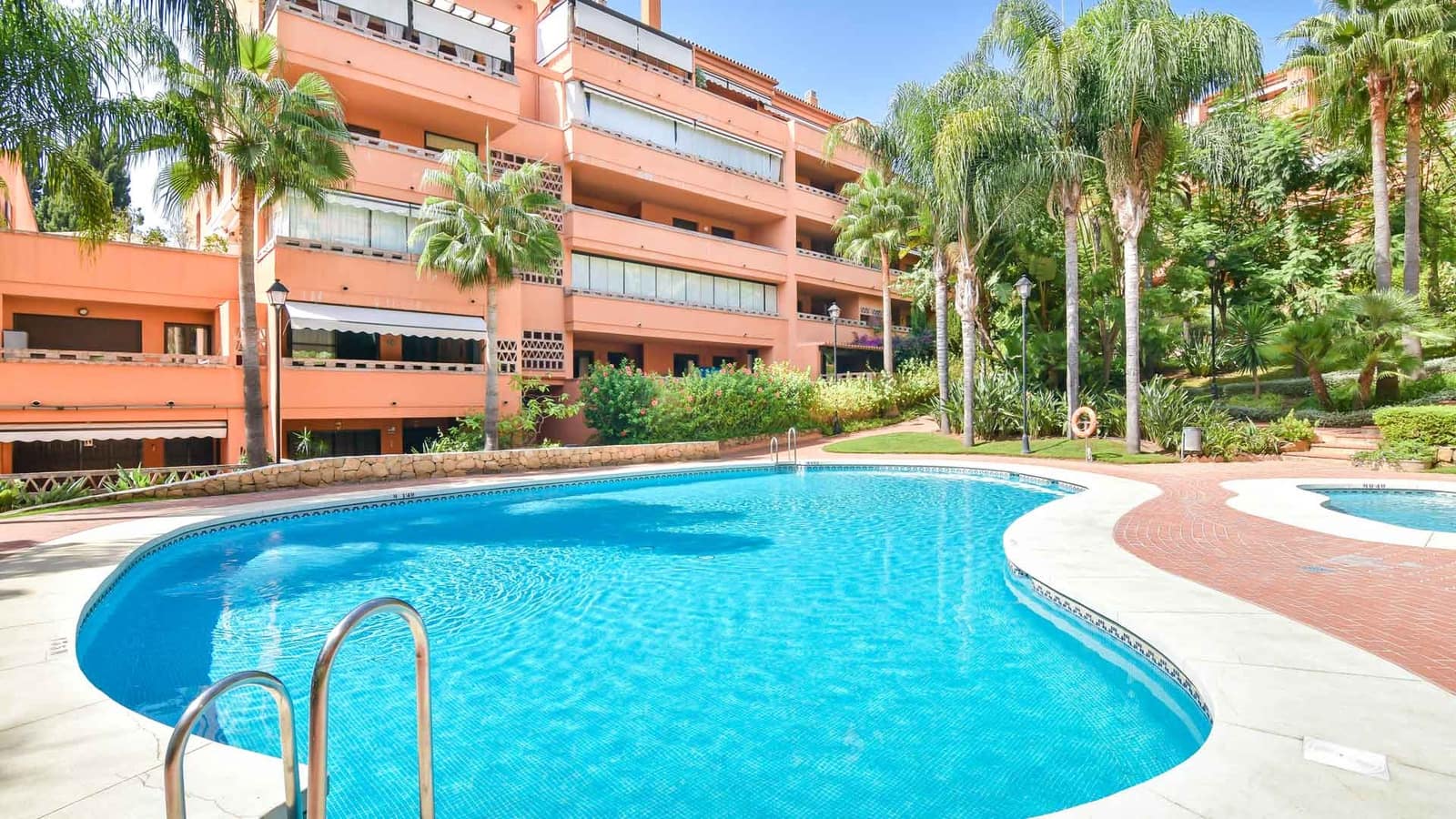 1 camera da letto Appartamento in vendita in Golden Mile con piscina - 485.000 € (Rif: 9906990)