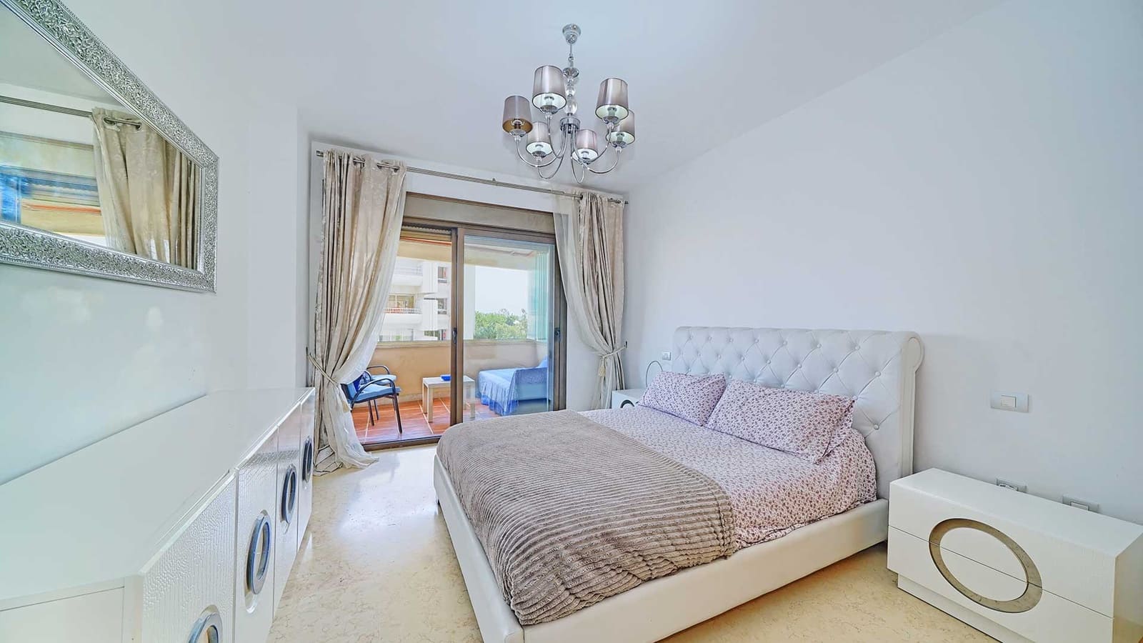 1 camera da letto Appartamento in vendita in Golden Mile con piscina - 520.000 € (Rif: 9924338)
