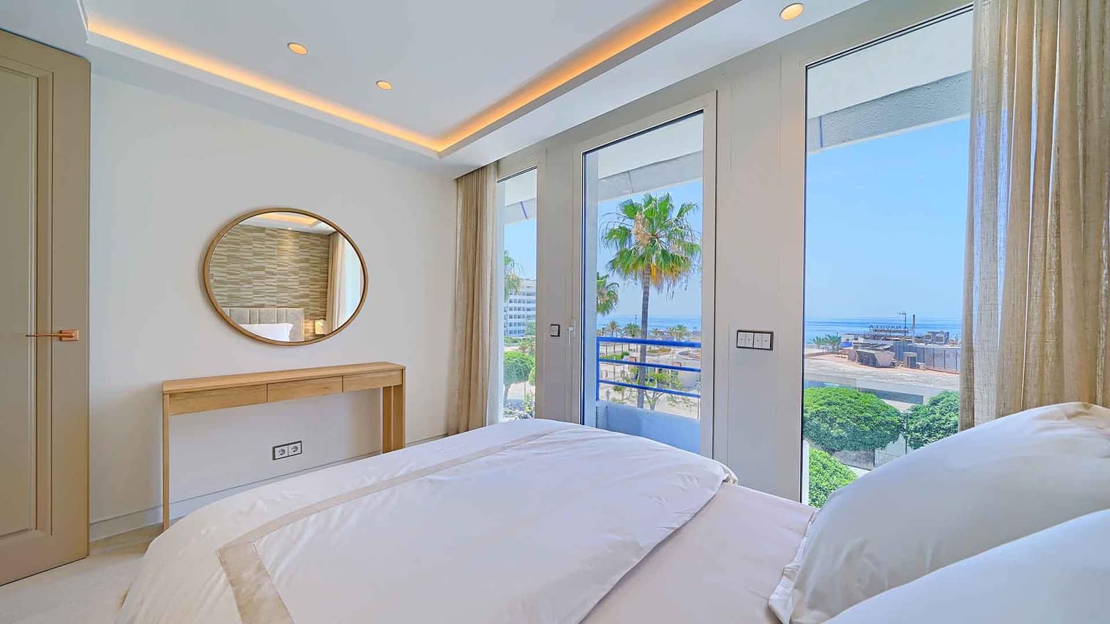 Apartamento de 3 habitaciones en Marbella en venta - 2.500.000 € (Ref: 9924339)