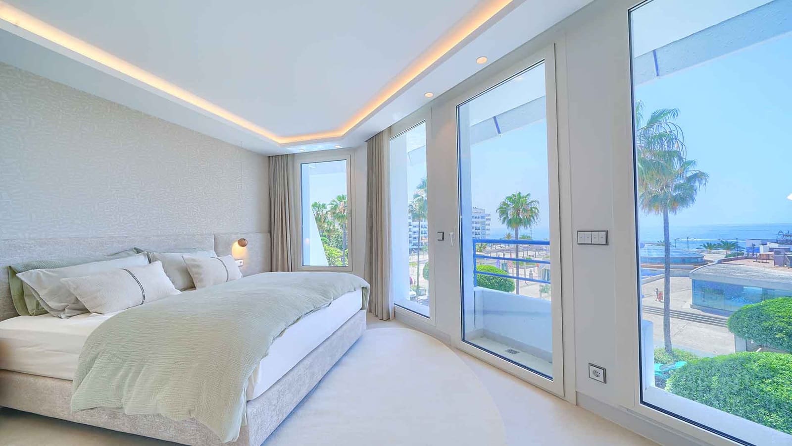 Apartamento de 3 habitaciones en Marbella en venta - 2.500.000 € (Ref: 9924339)