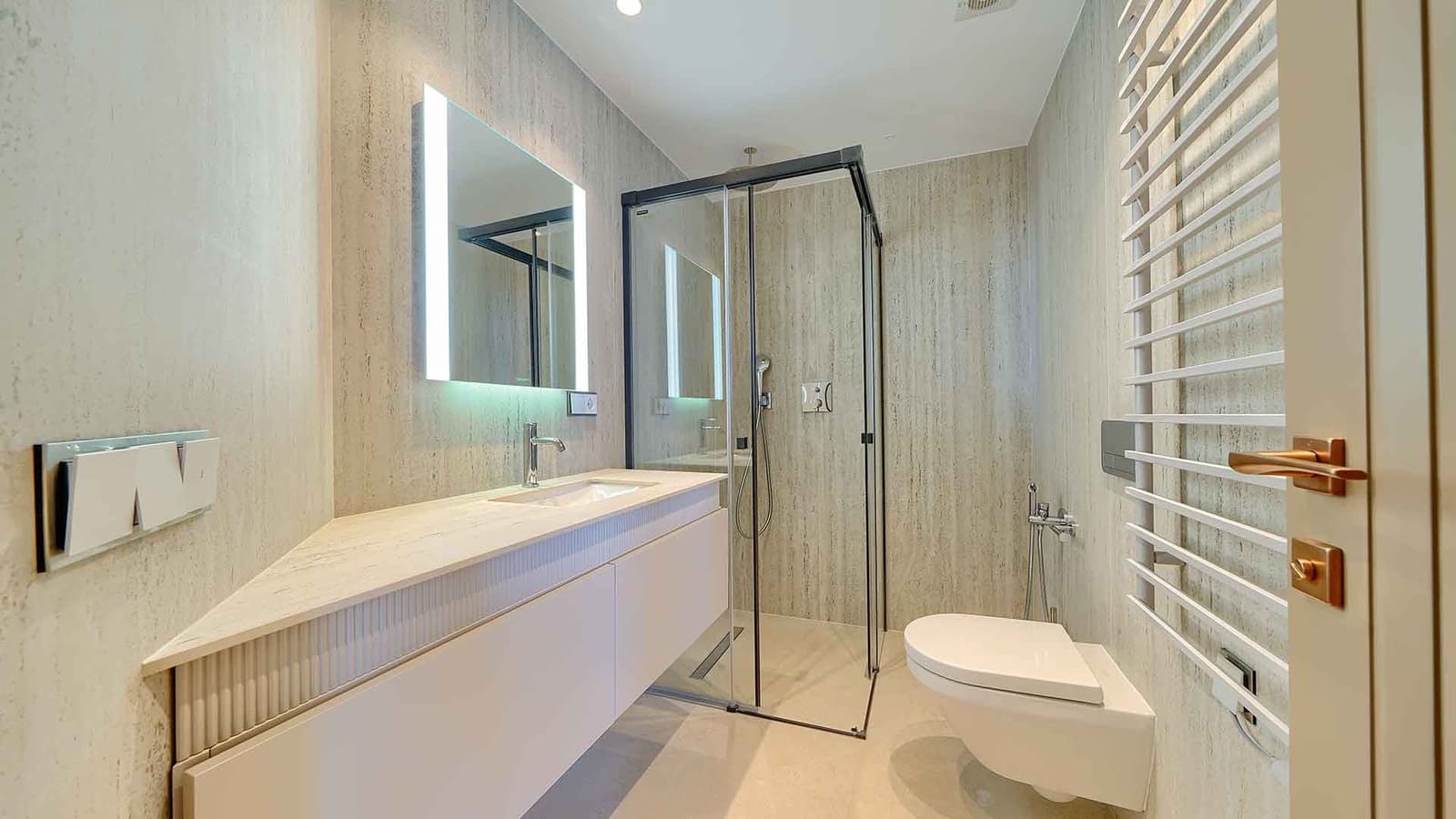 Apartamento de 3 habitaciones en Marbella en venta - 2.500.000 € (Ref: 9924339)