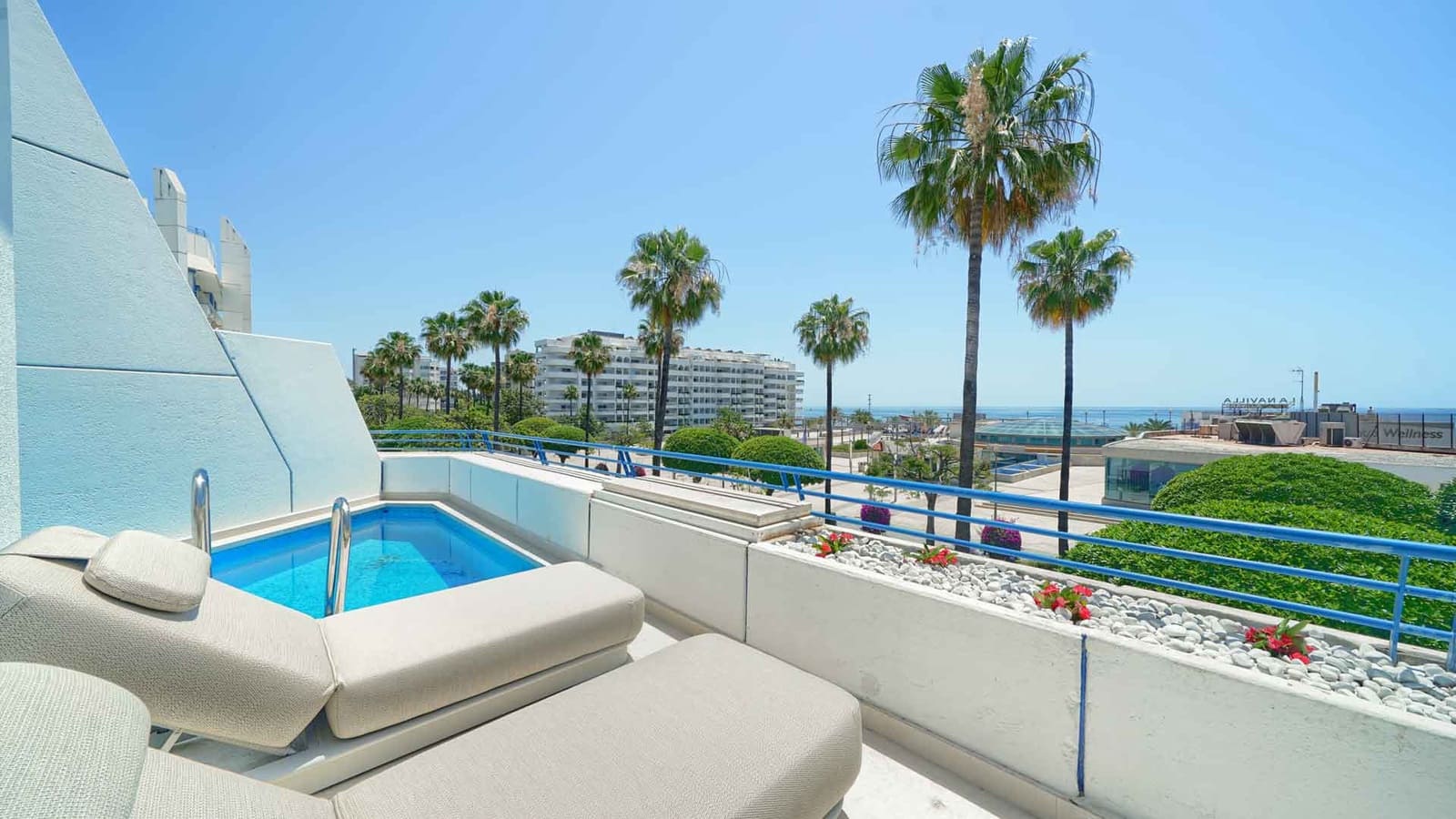 Apartamento de 3 habitaciones en Marbella en venta - 2.500.000 € (Ref: 9924339)