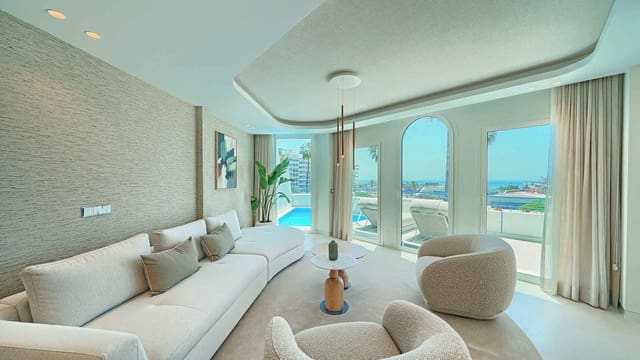Apartamento de 3 habitaciones en Playa Bajadilla - Puertos, Marbella en venta - 2.500.000 € (Ref: 9924339)