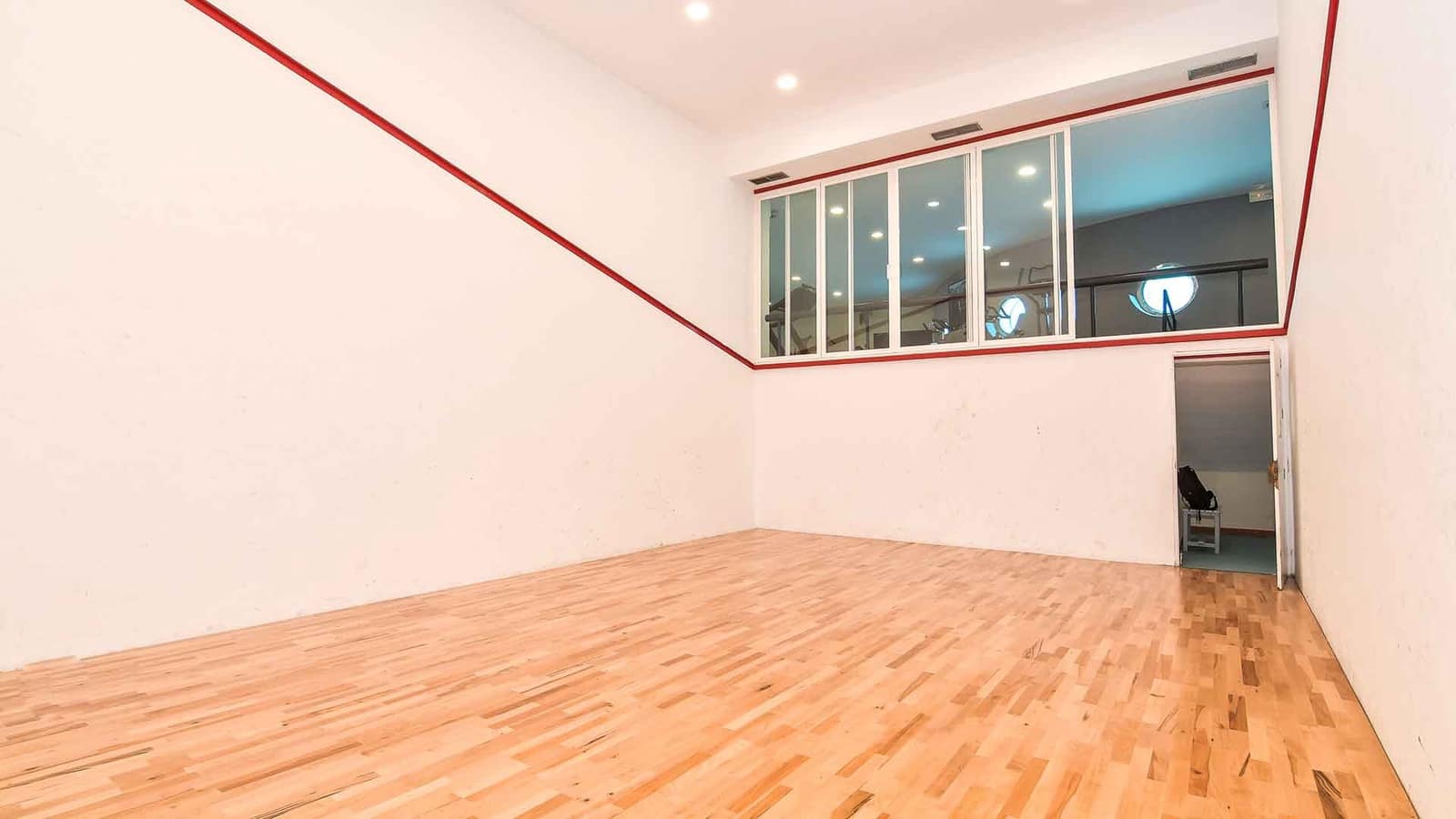 Apartamento de 3 habitaciones en Marbella en venta - 2.500.000 € (Ref: 9924339)